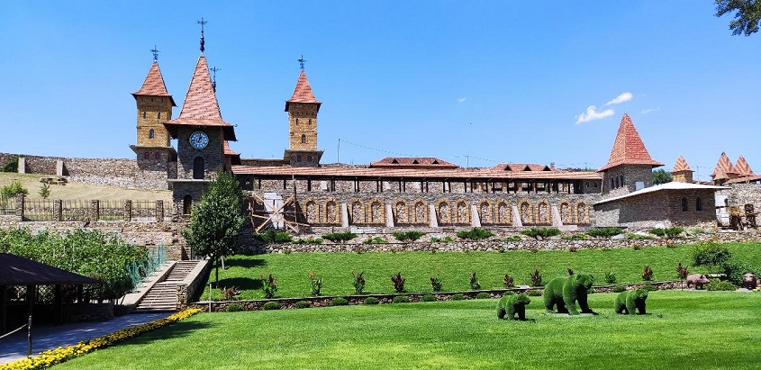 отель рядом с парком лога каменск шахтинский